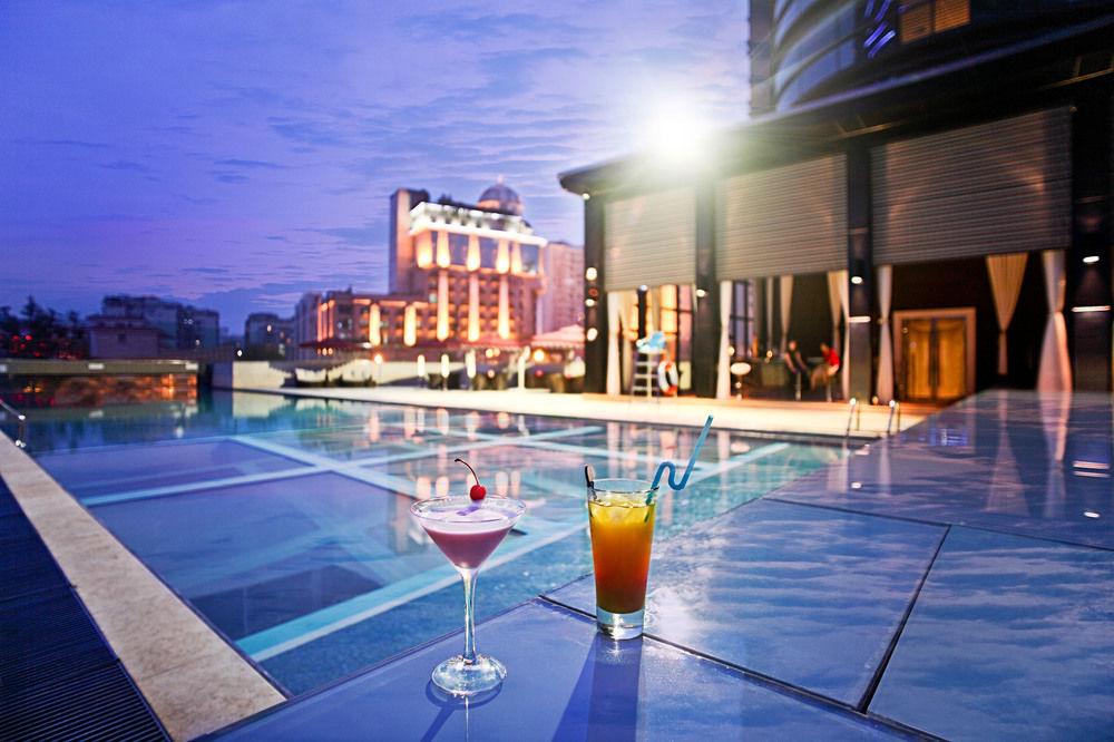 Renaissance Chengdu Hotel Екстериор снимка