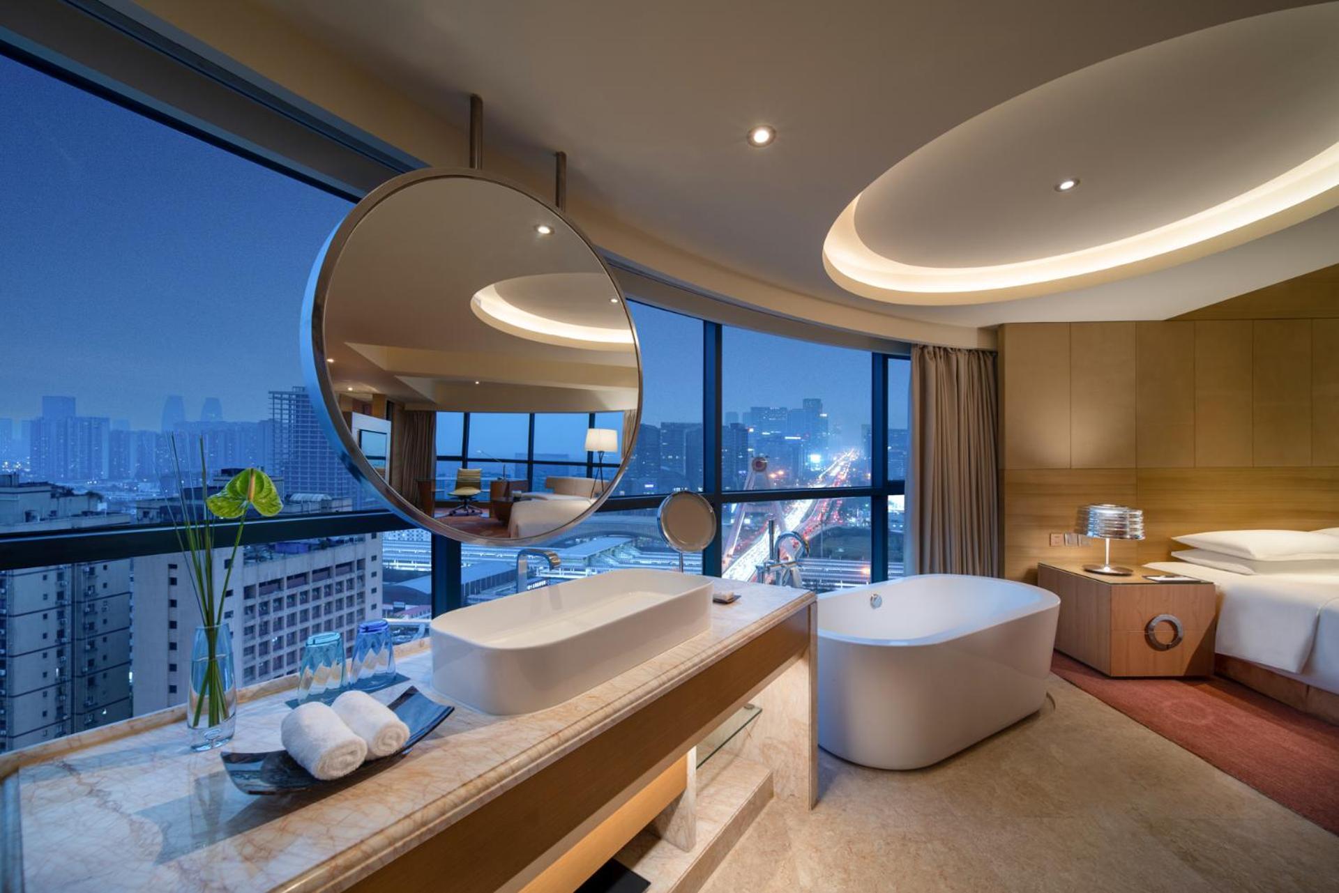 Renaissance Chengdu Hotel Екстериор снимка