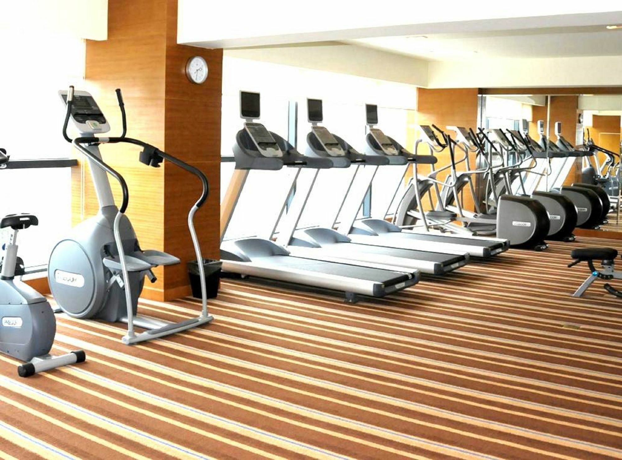 Renaissance Chengdu Hotel Екстериор снимка